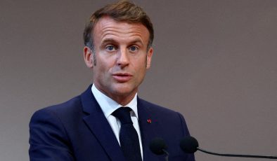 Fransa Cumhurbaşkanı Macron’dan istifa sorusuna yanıt